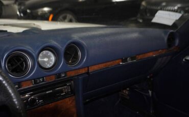 Mercedes-benz-380-class-1985-white-18