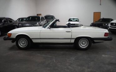 Mercedes-benz-380-class-1985-white-9