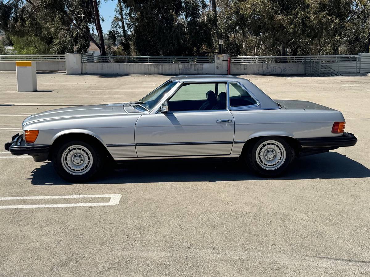 Mercedes-benz-380-class-380-sl-1984-silver-11