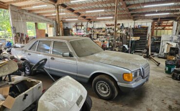 Mercedes-benz-380-sel-1984-grey-1