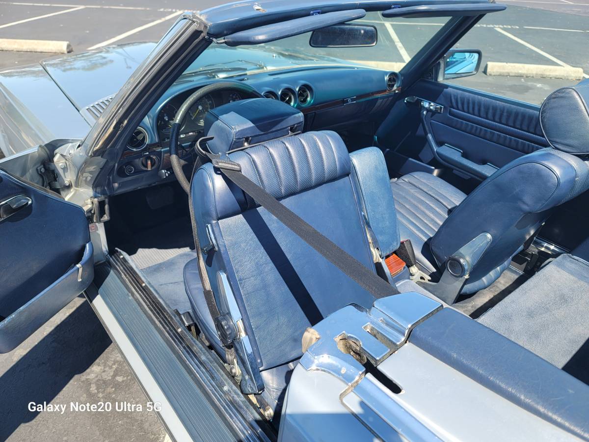Mercedes-benz-380-sl-1982-silver-14