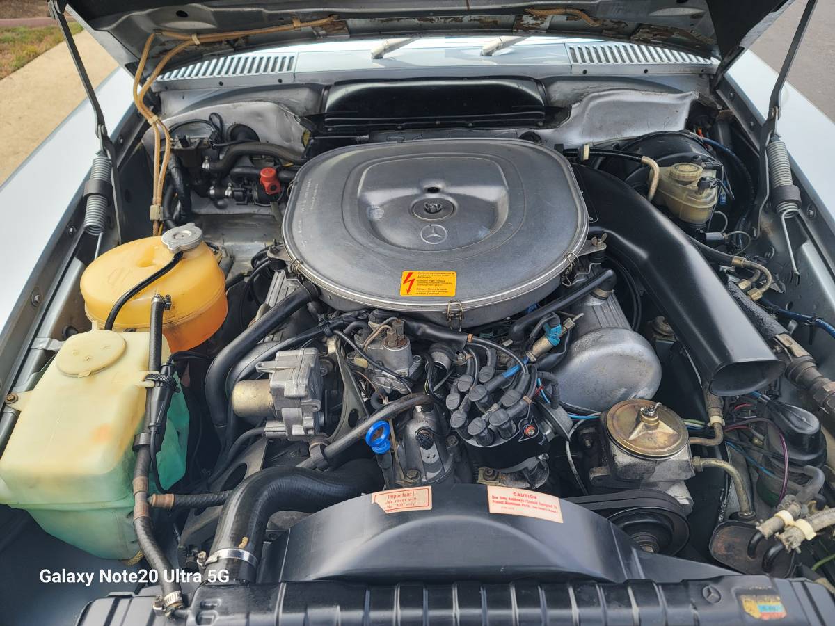 Mercedes-benz-380-sl-1982-silver-6