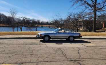 Mercedes-benz-380sl-1981-10