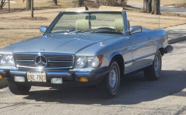 Mercedes-benz-380sl-1981-14