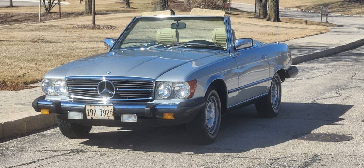 Mercedes-benz-380sl-1981-14