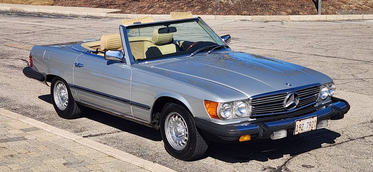 Mercedes-benz-380sl-1981-20