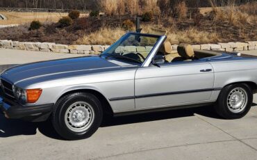 Mercedes-benz-380sl-1981-8