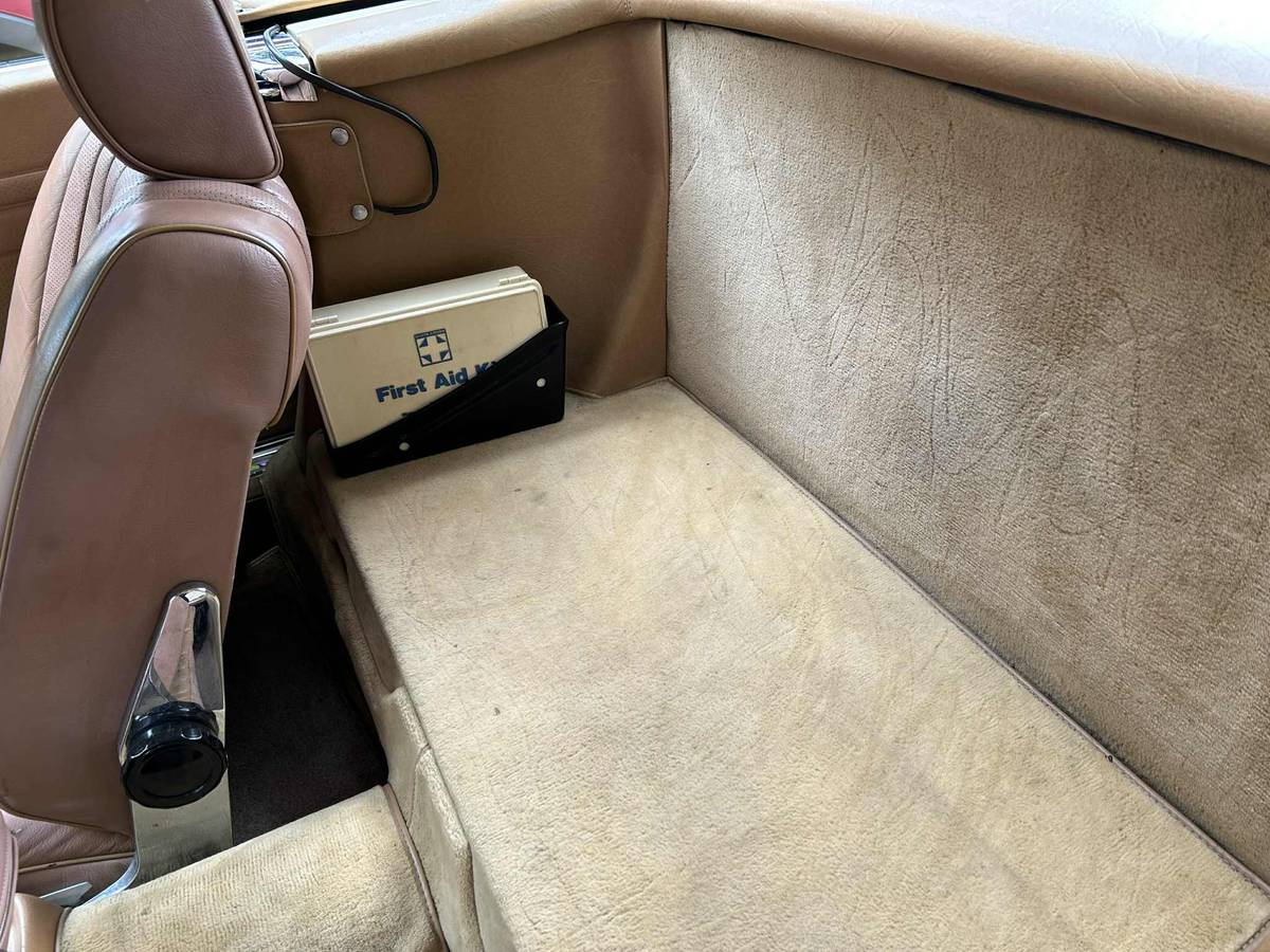 Mercedes-benz-380sl-1981-custom-5