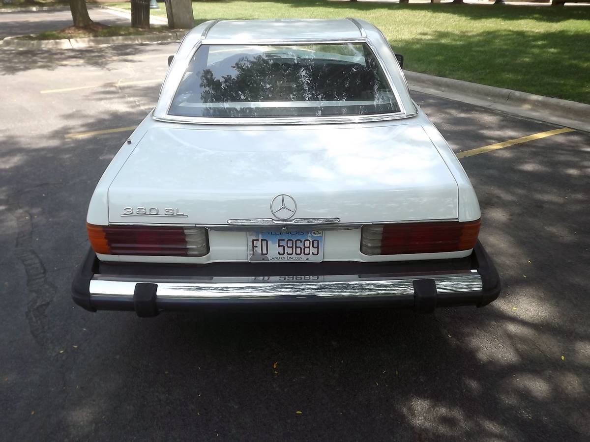 Mercedes-benz-380sl-1981-white-2