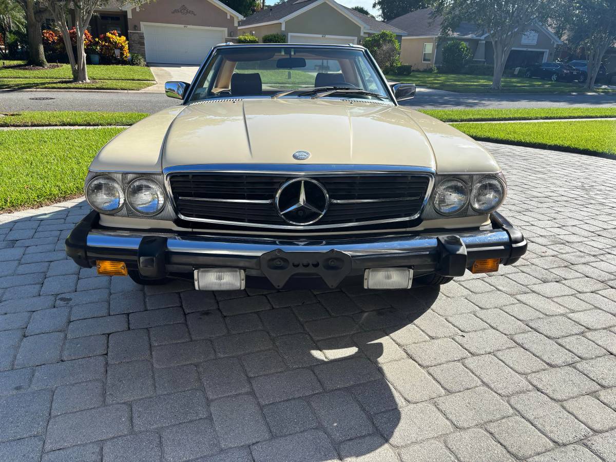 Mercedes-benz-380sl-1982-custom-17