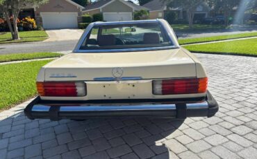 Mercedes-benz-380sl-1982-custom-19