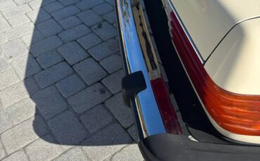 Mercedes-benz-380sl-1982-custom-40