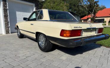 Mercedes-benz-380sl-1982-custom-41