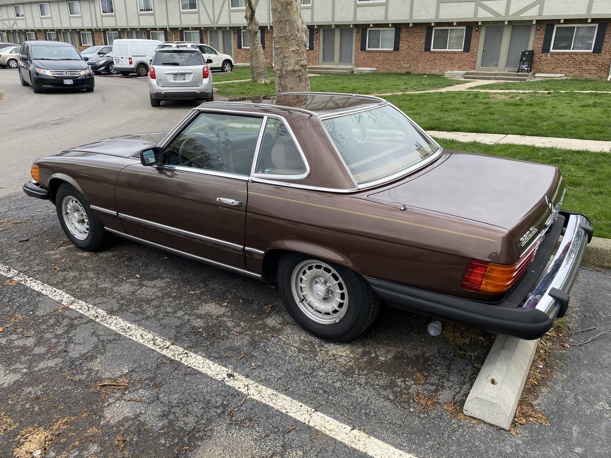 Mercedes-benz-380sl-1983-brown-2