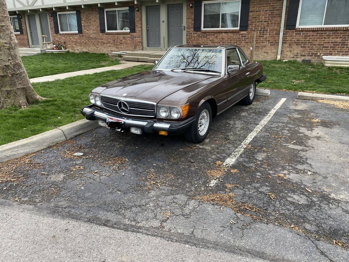 Mercedes-benz-380sl-1983-brown-4