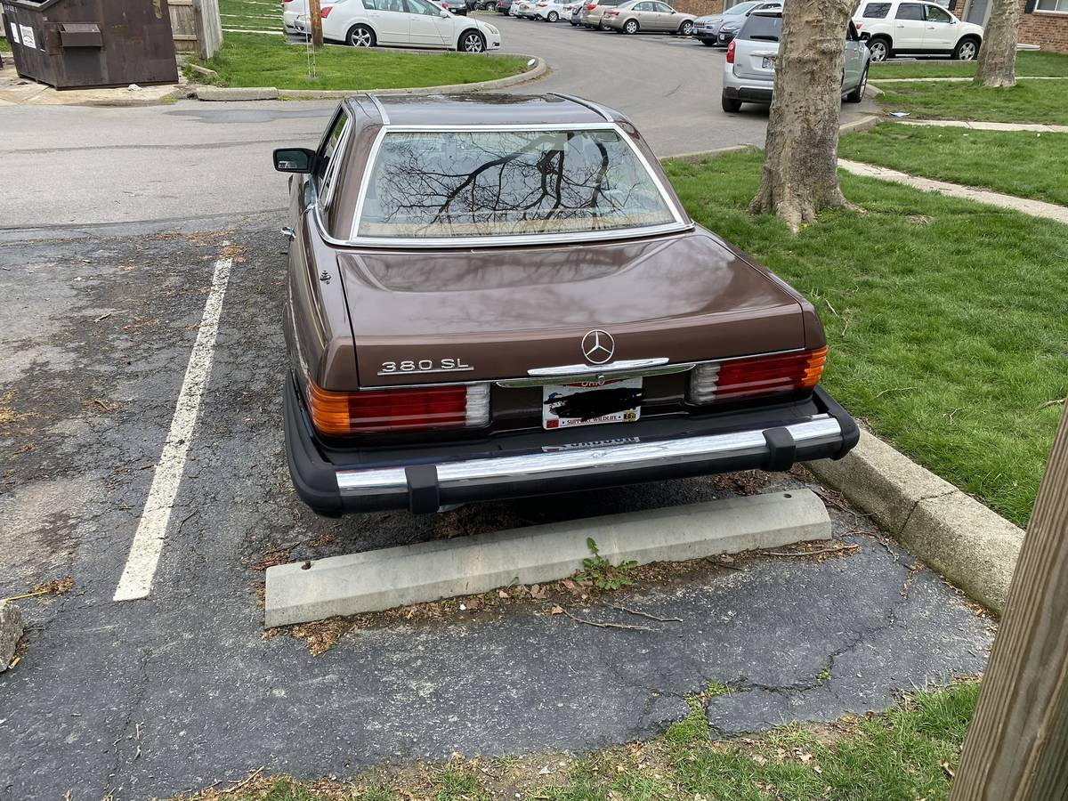 Mercedes-benz-380sl-1983-brown-6