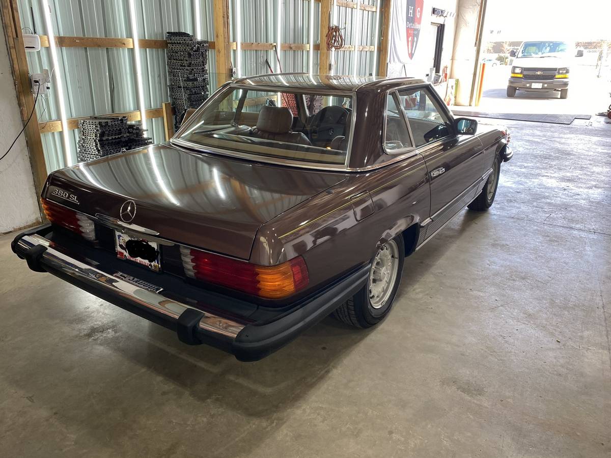 Mercedes-benz-380sl-1983-brown-9