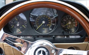 Mercedes-benz-380sl-1985-red-17