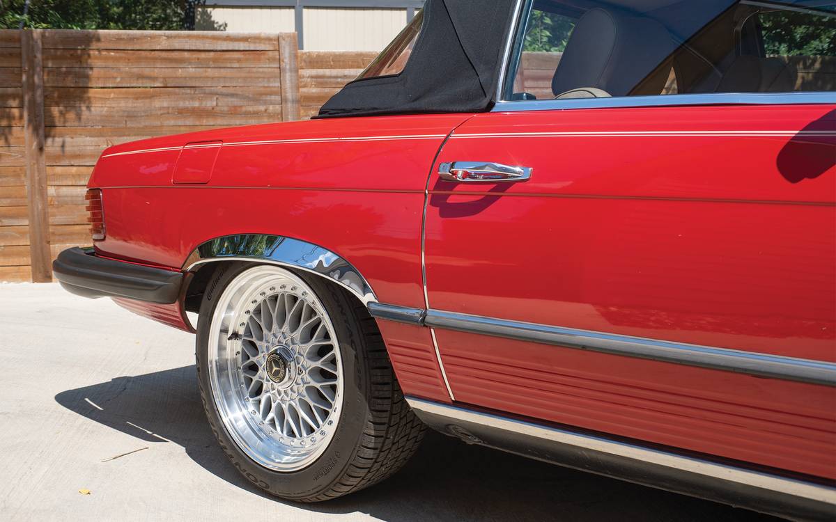 Mercedes-benz-380sl-1985-red-3
