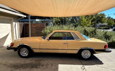 Mercedes-benz-380slc-1981-3