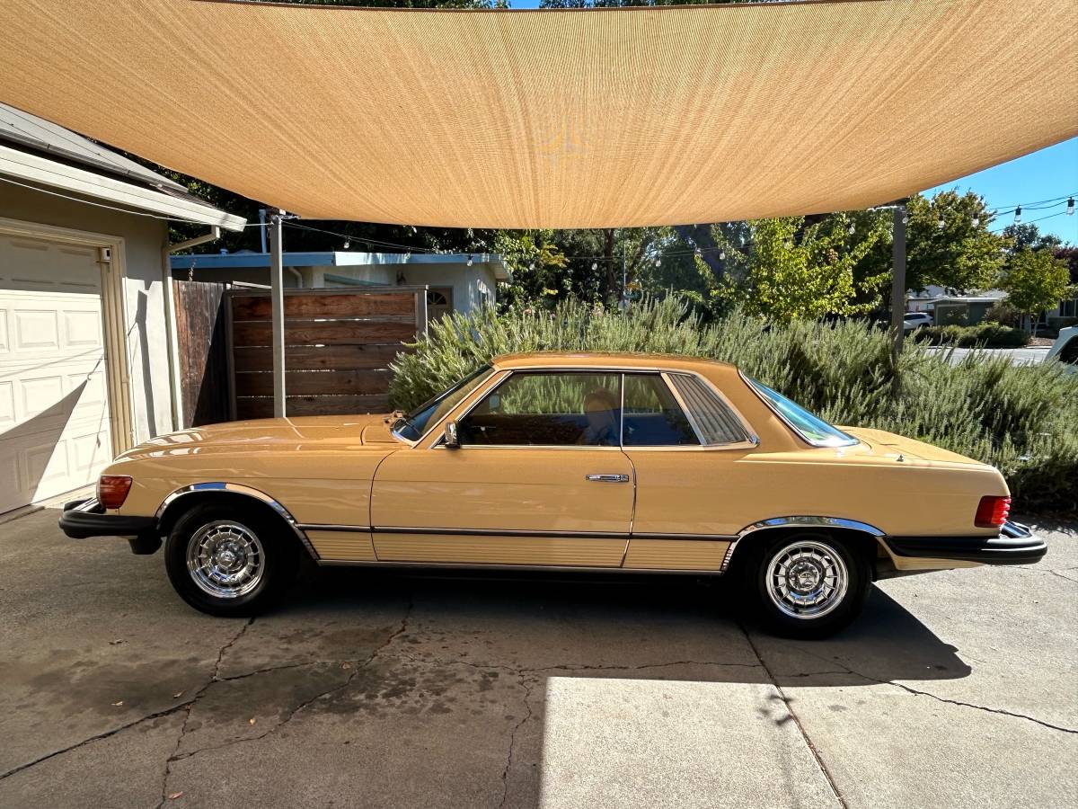 Mercedes-benz-380slc-1981-3