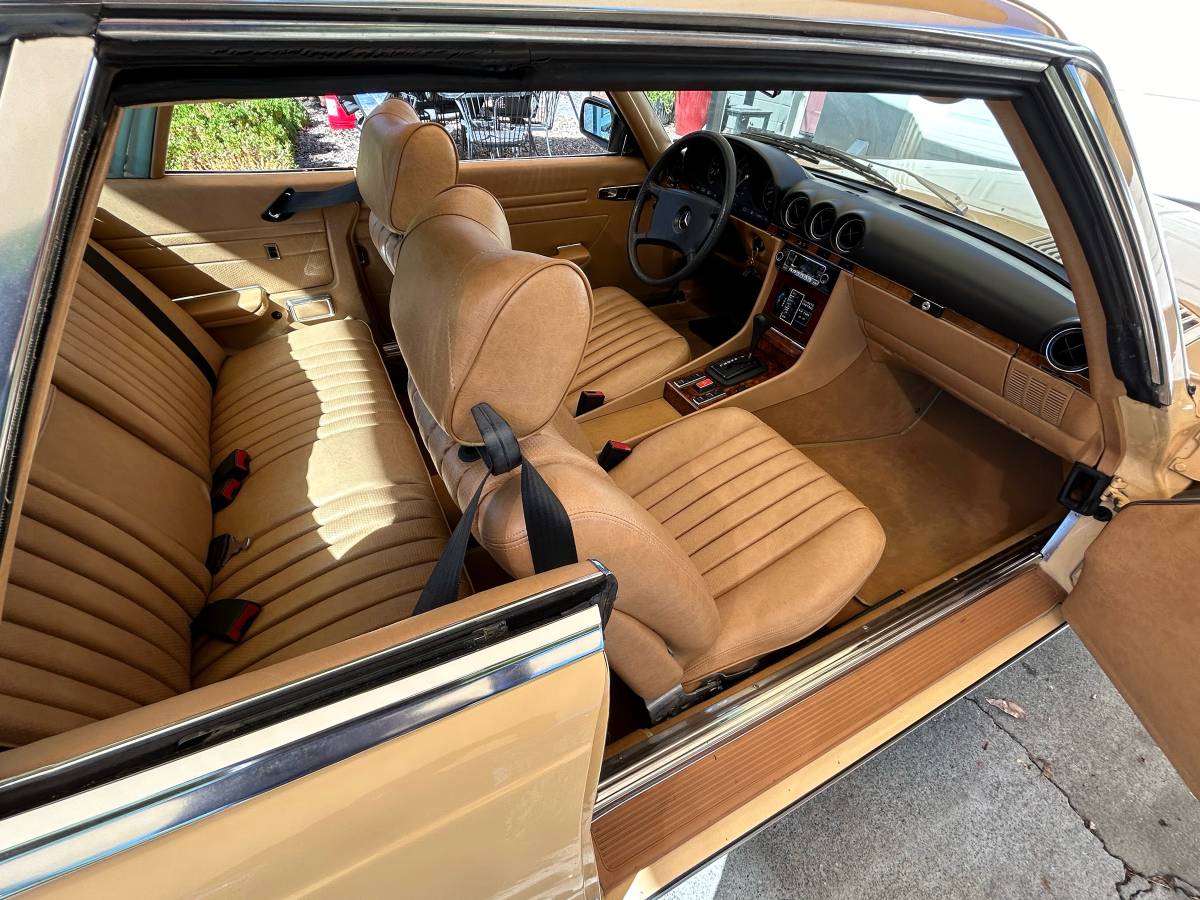 Mercedes-benz-380slc-1981-8