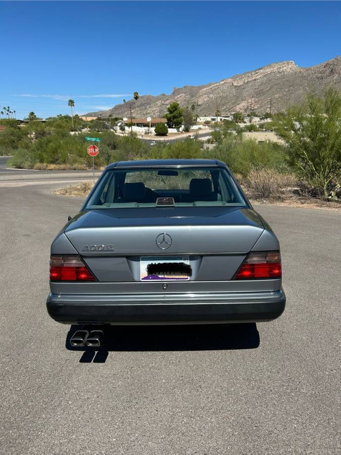Mercedes-benz-400e-1992-grey-2