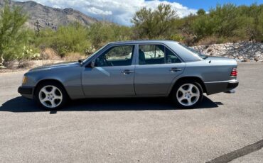 Mercedes-benz-400e-1992-grey-4
