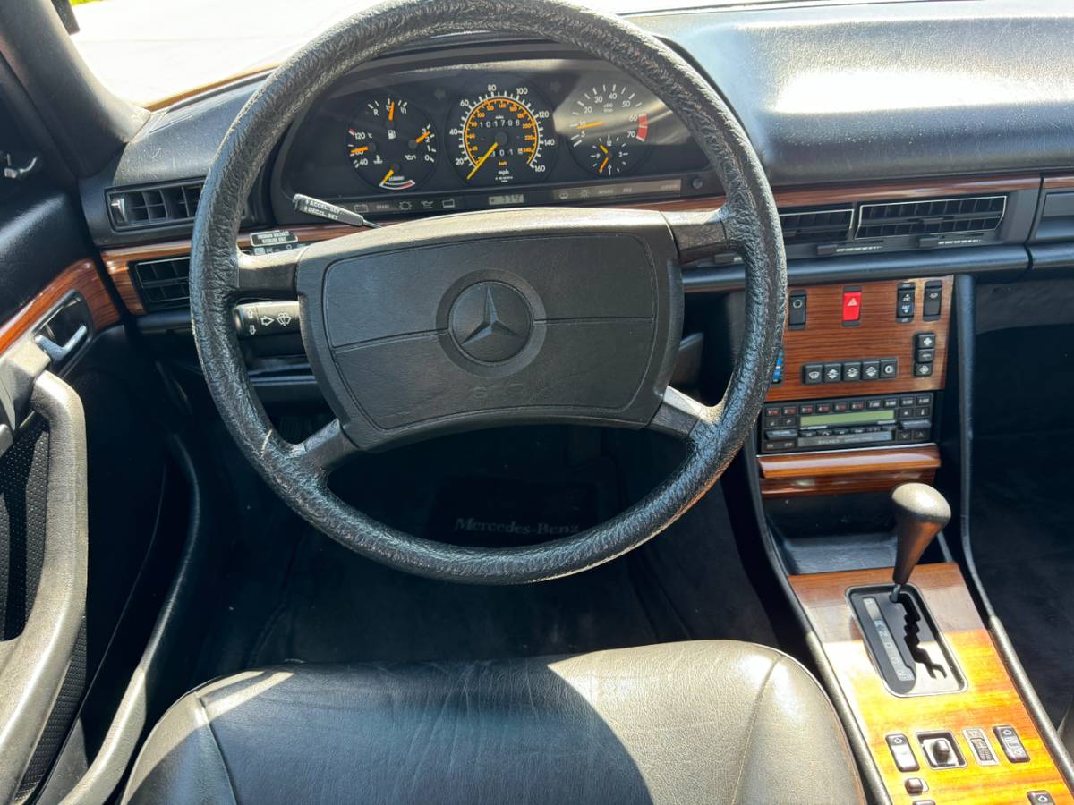 Mercedes-benz-420-1986-custom-20