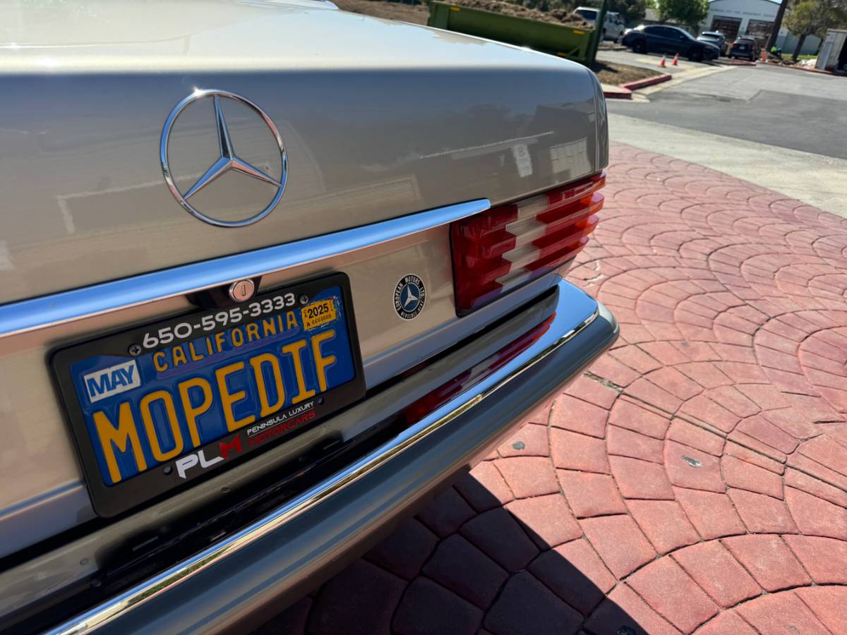 Mercedes-benz-420-1986-custom-8