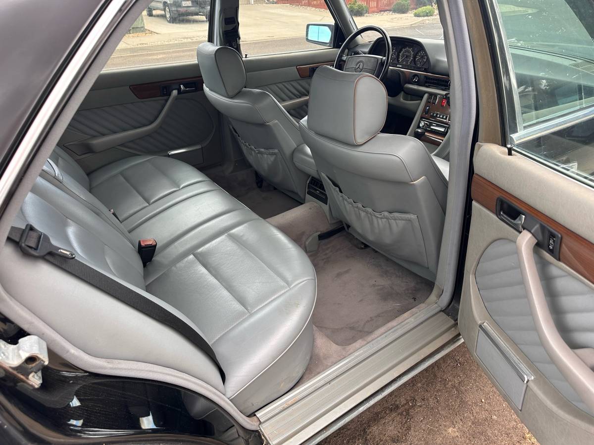 Mercedes-benz-420-sel-1989-black-11
