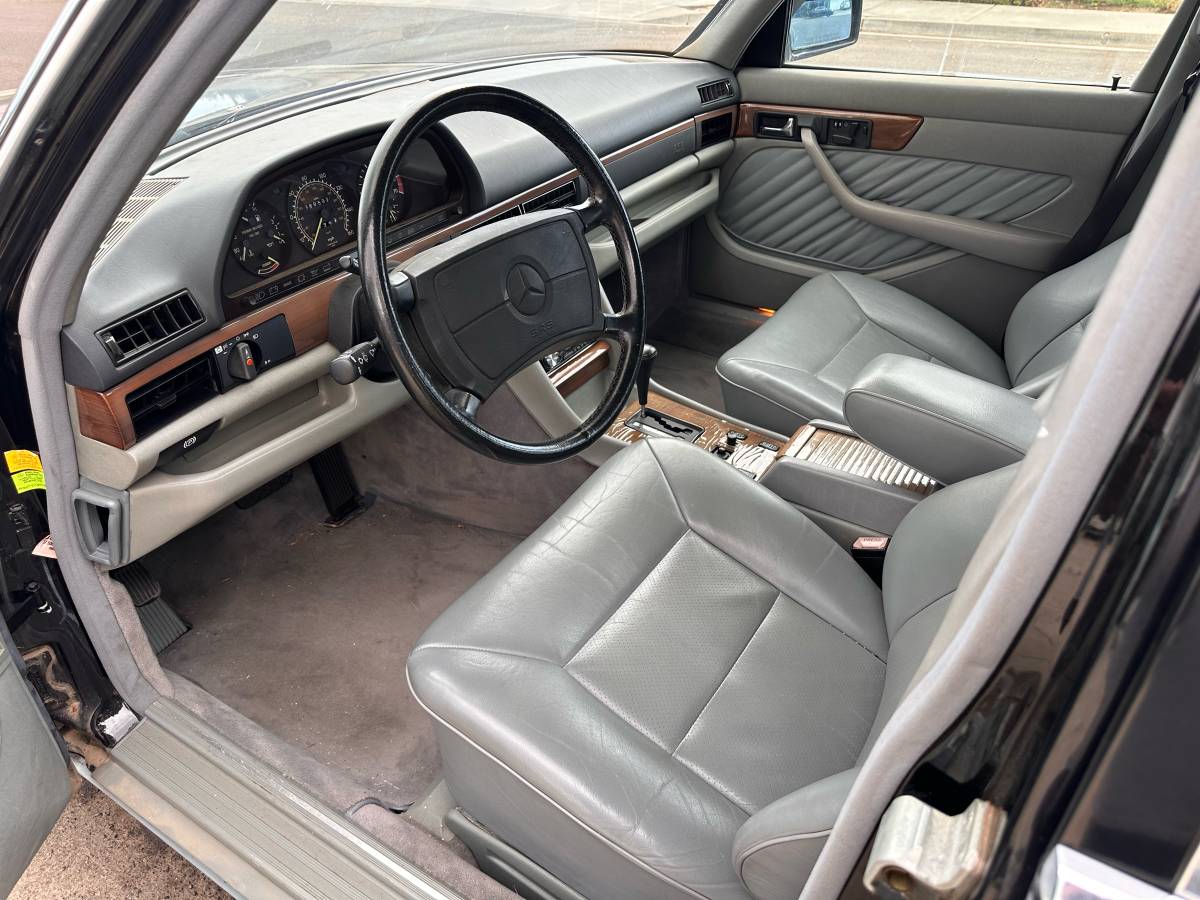 Mercedes-benz-420-sel-1989-black-7