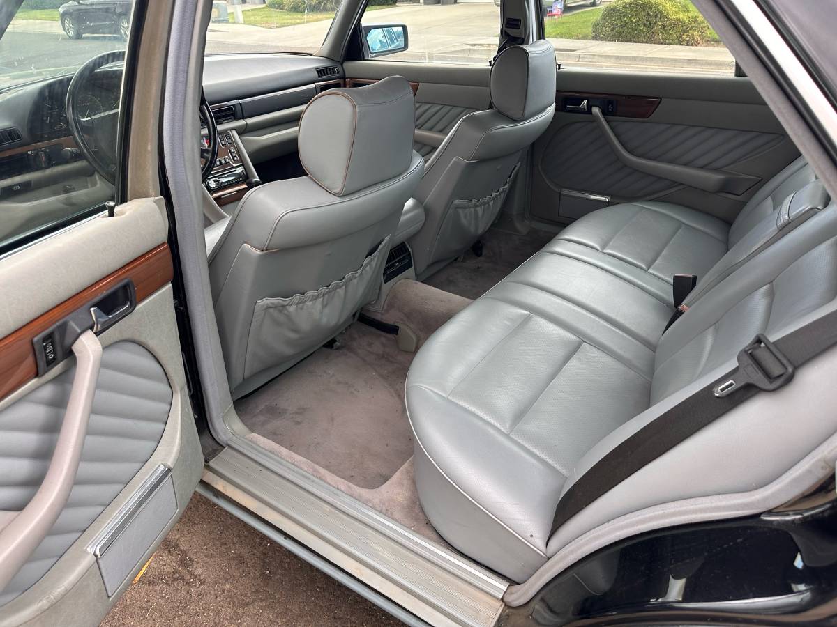 Mercedes-benz-420-sel-1989-black-9