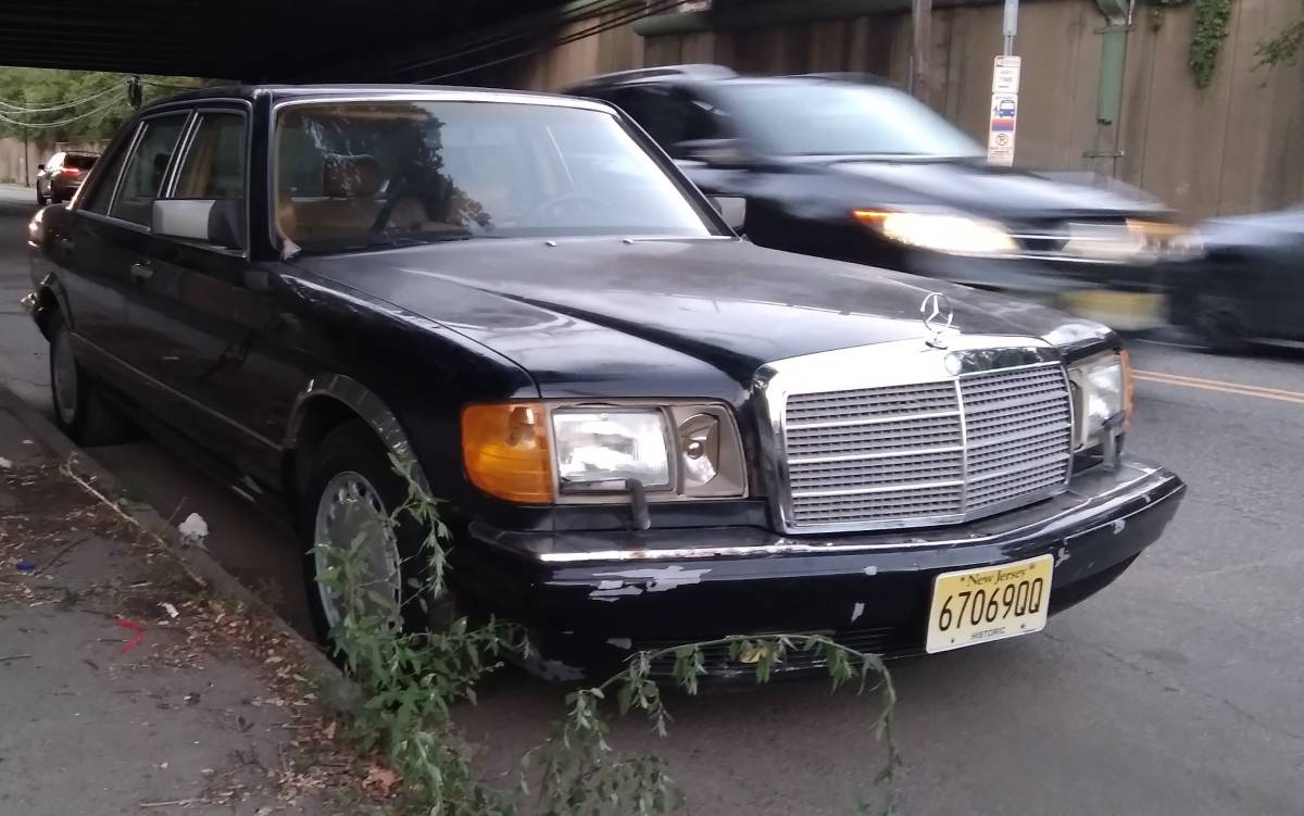 Mercedes-benz-420sel-1987-black-14