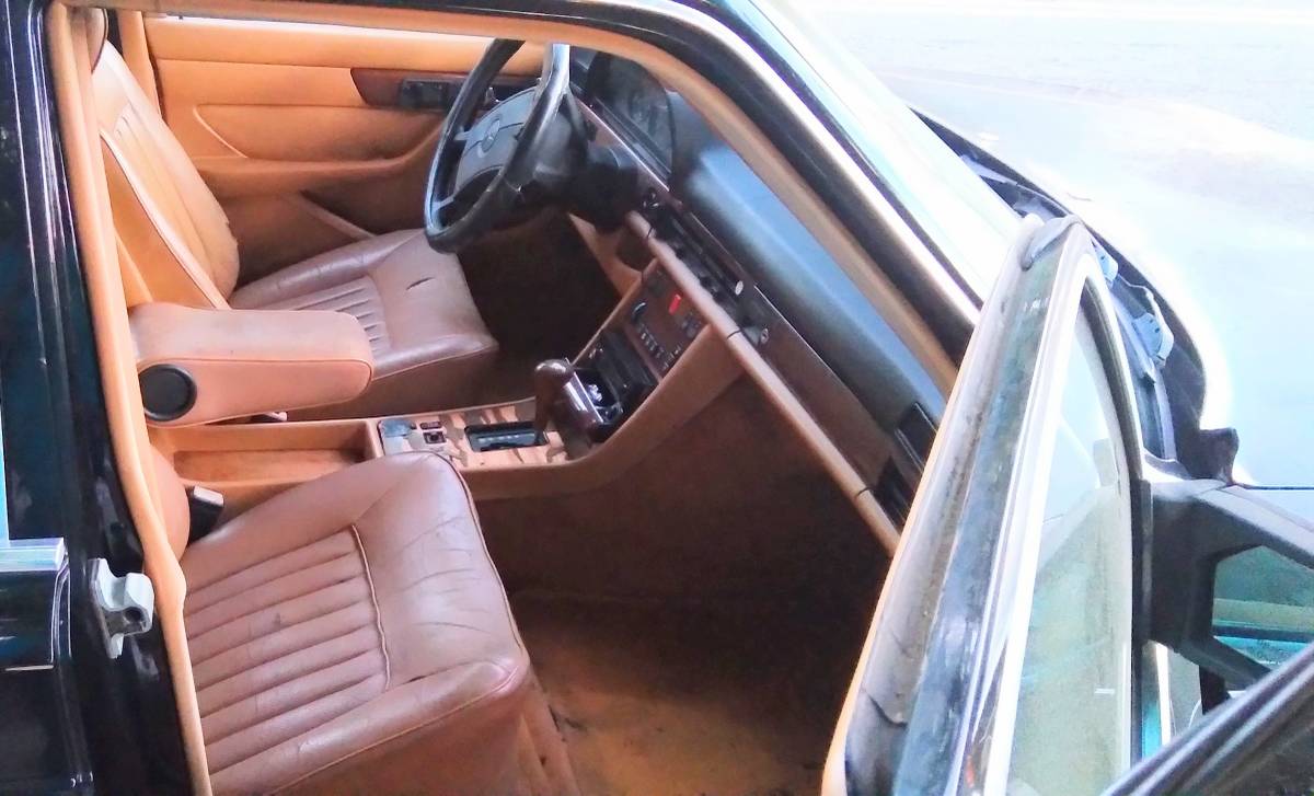 Mercedes-benz-420sel-1987-black-2