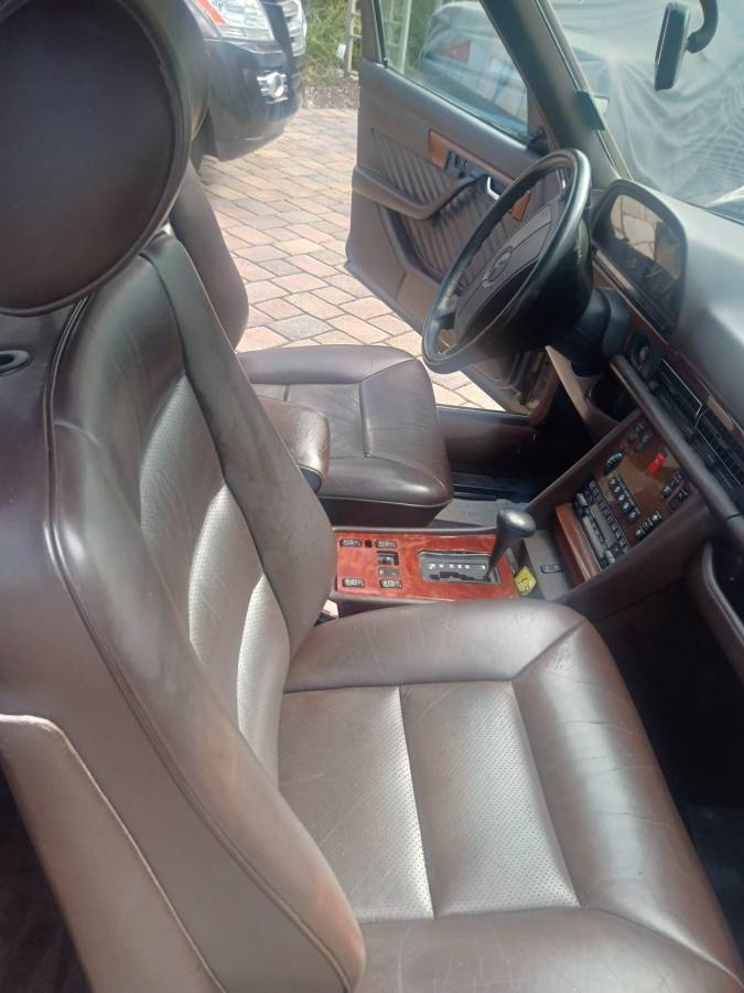 Mercedes-benz-420sel-1989-4