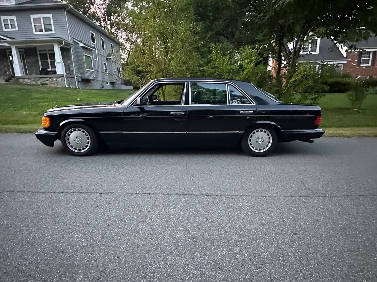 Mercedes-benz-420sel-1991-black-6
