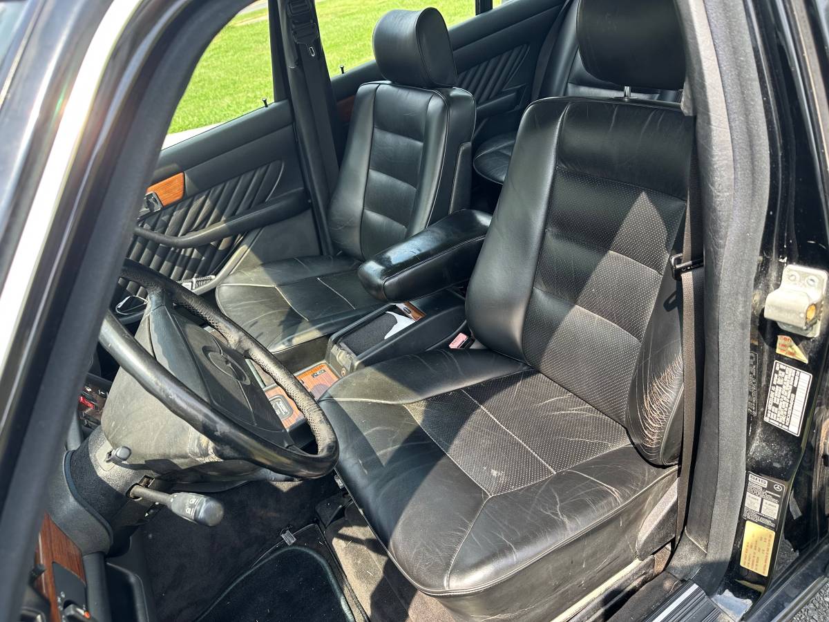 Mercedes-benz-420sel-1991-black-9
