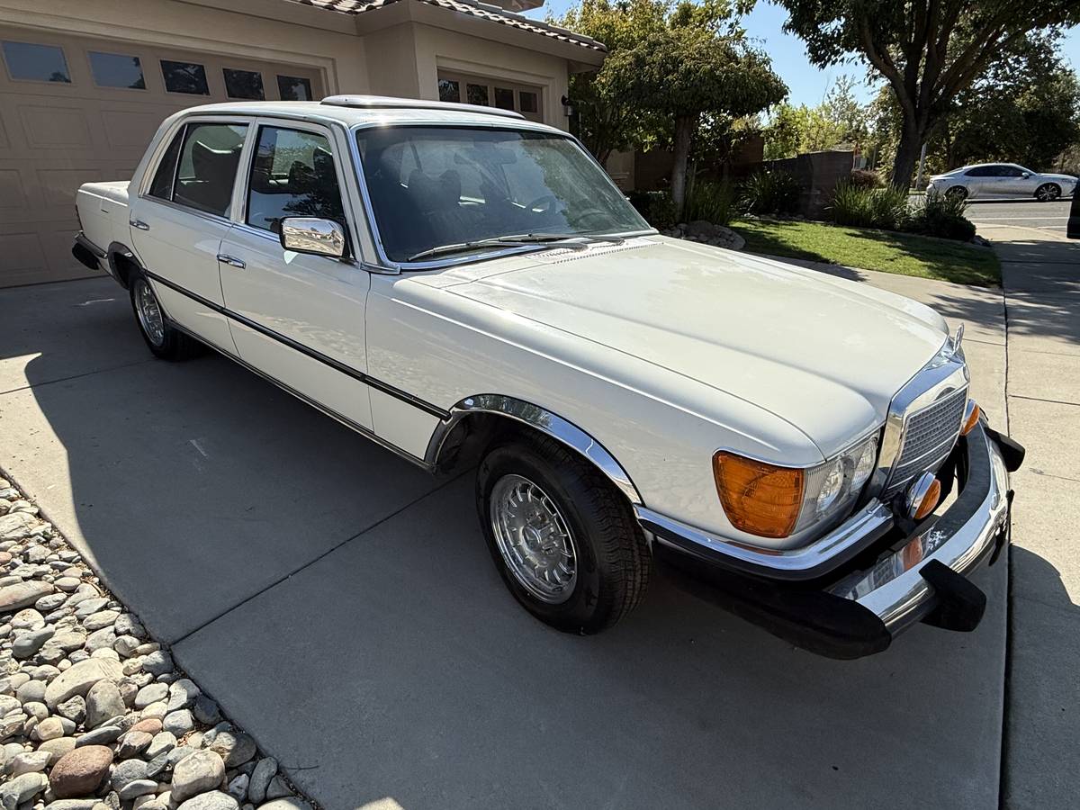Mercedes-benz-450-sel-1980-2