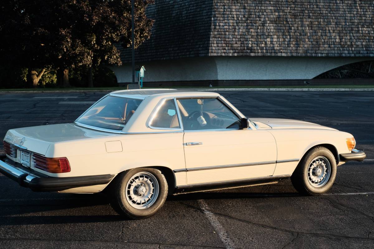 Mercedes-benz-450-sl-1978-3