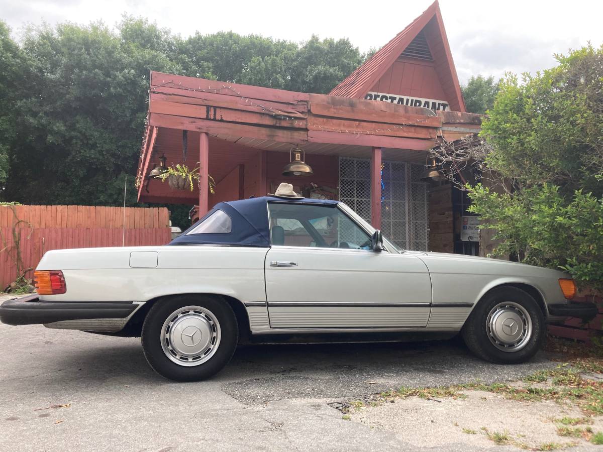 Mercedes-benz-450sl-1977-silver-2