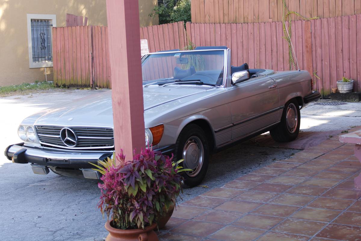 Mercedes-benz-450sl-1977-silver-3