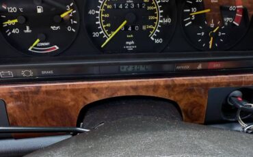 Mercedes-benz-500sel-1985-black