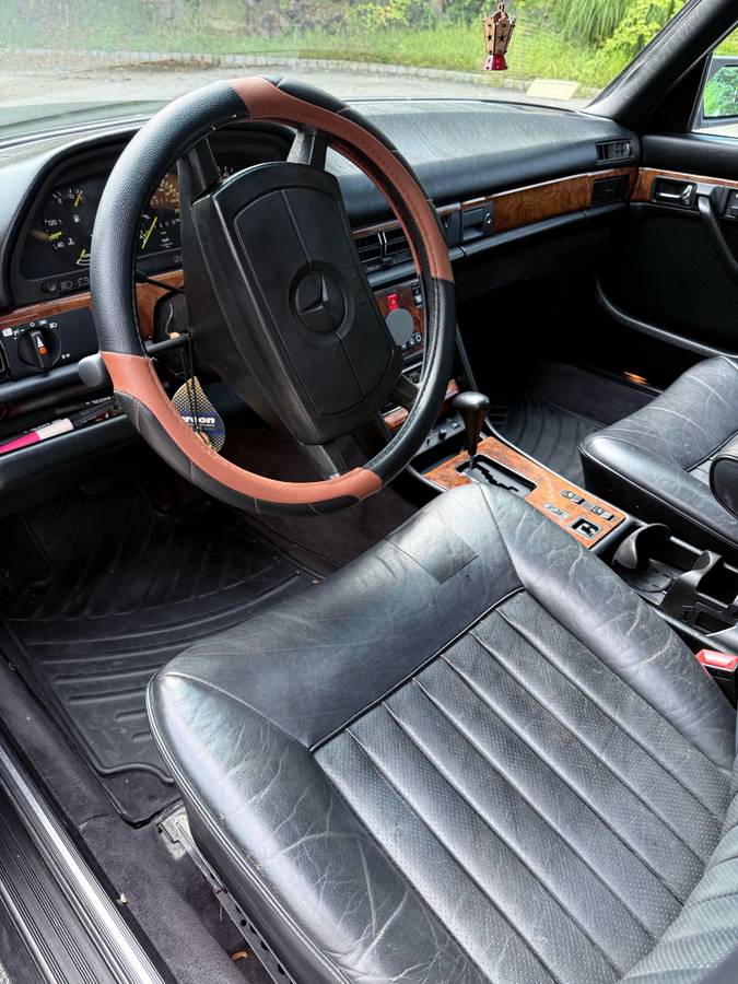 Mercedes-benz-500sel-1985-black-7