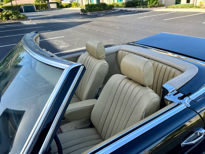 Mercedes-benz-500sl-1982-18