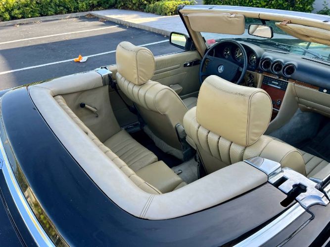 Mercedes-benz-500sl-1982-20