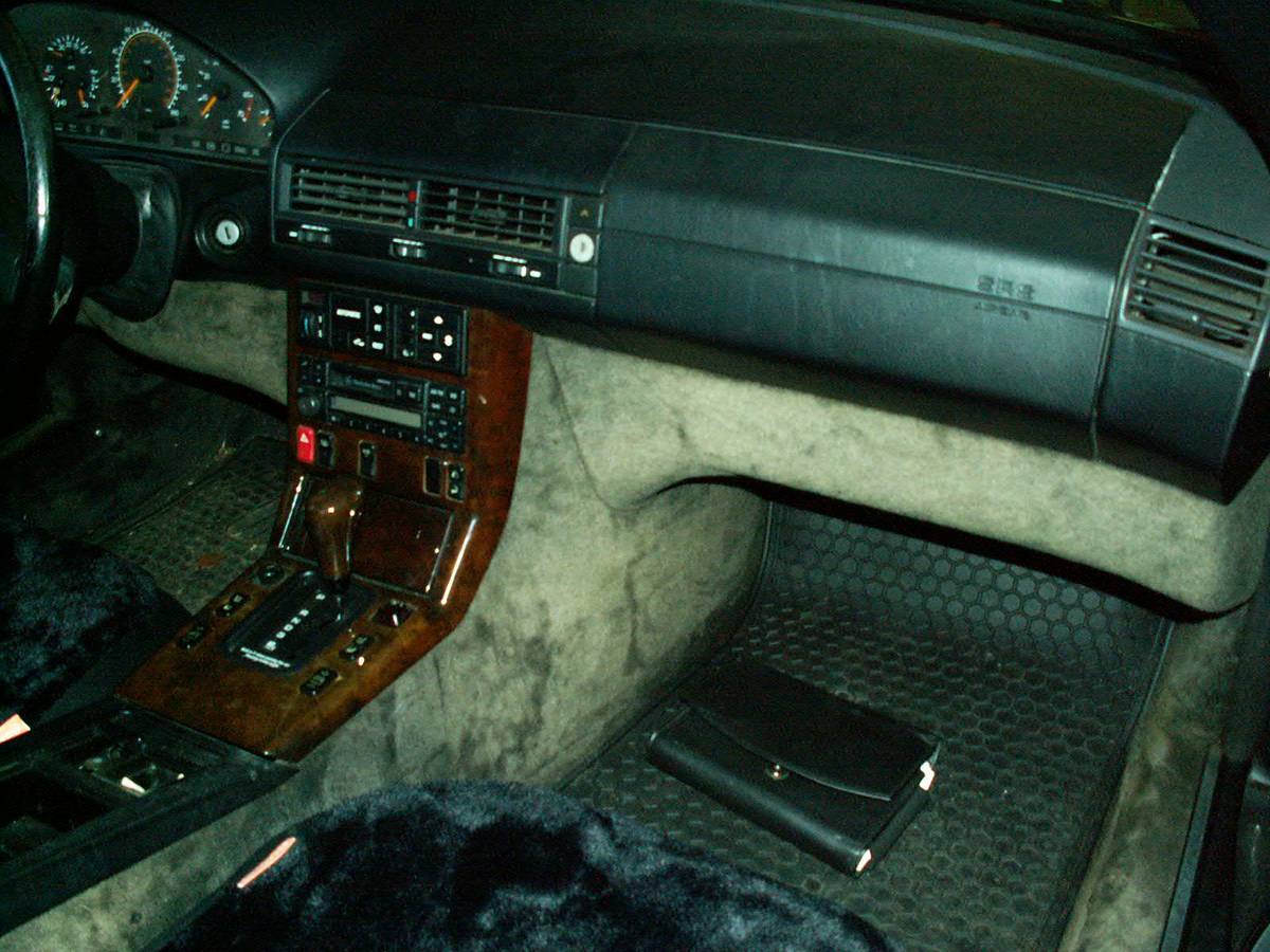 Mercedes-benz-500sl-1995-black-16