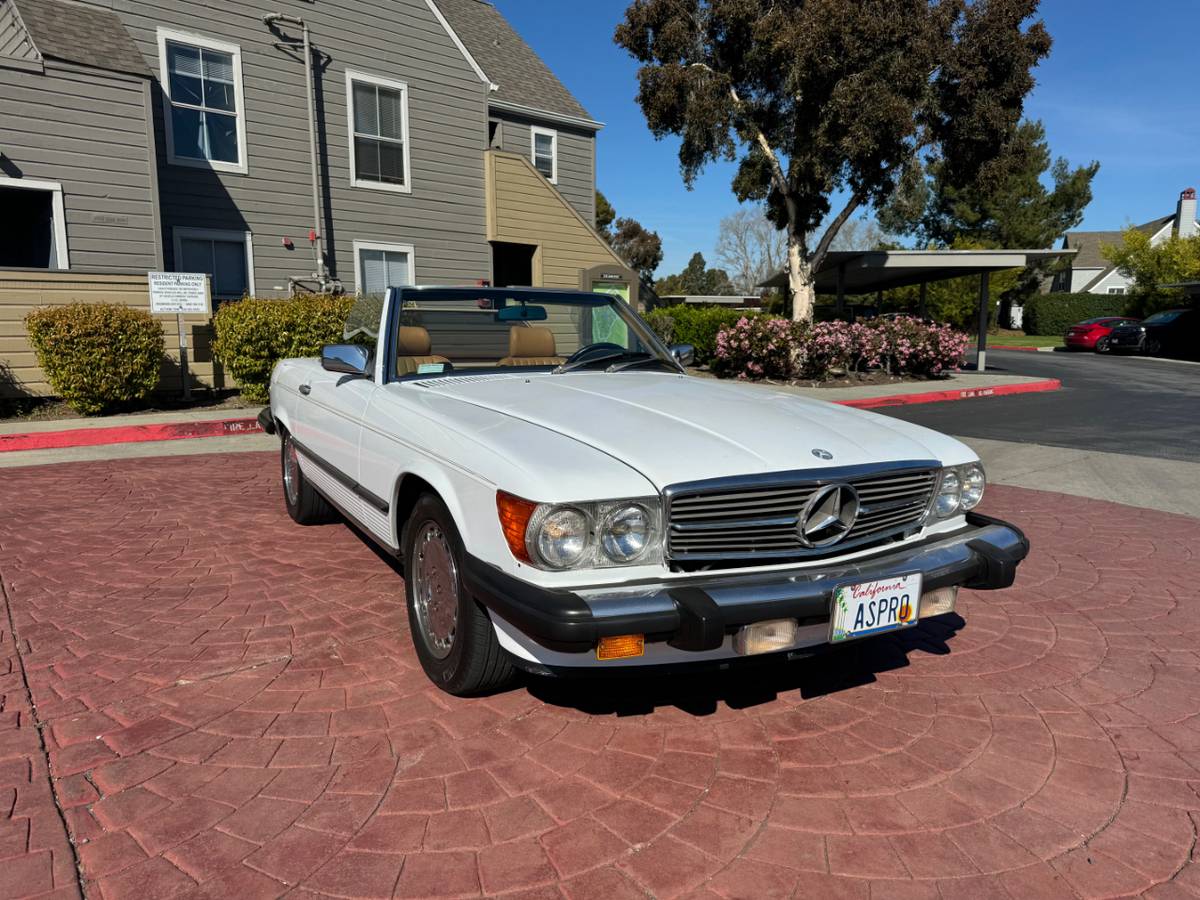 Mercedes-benz-560-1989-white-22