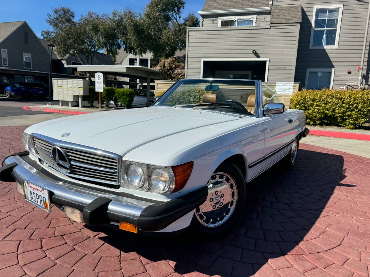 Mercedes-benz-560-1989-white-4