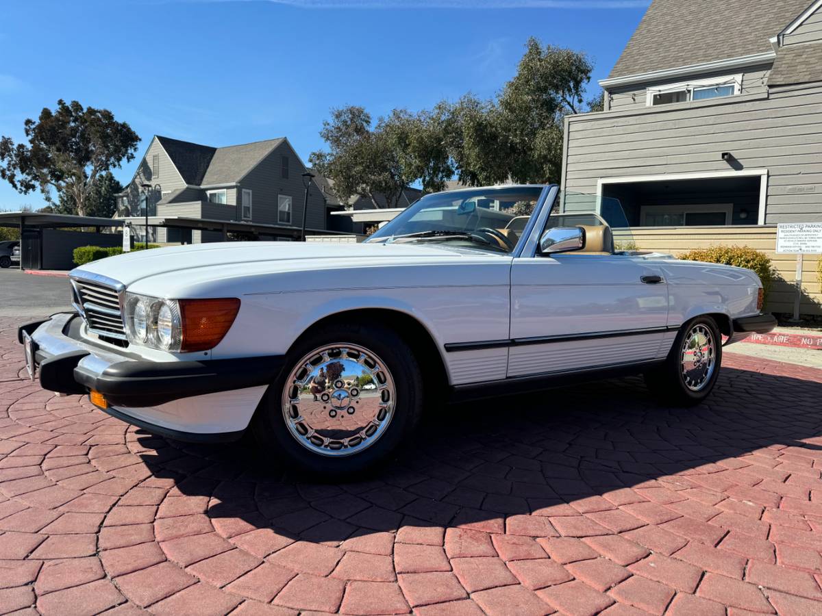 Mercedes-benz-560-1989-white-8